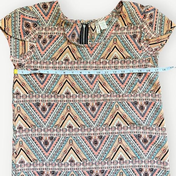 Japna Abstract Print Tulip Sleeve Flowy Short Sleeve Top Blouse Shirt. Small. - Picture 4 of 6